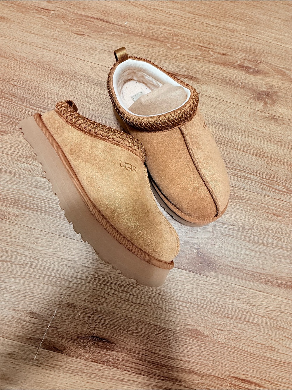 UGG Women's Tan Suede Shearling Slip-On Mules